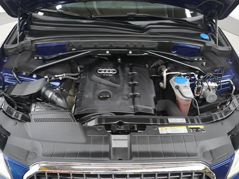 Used 2016 Audi Q5 2.0T Premium Plus AWD/4WD image 30