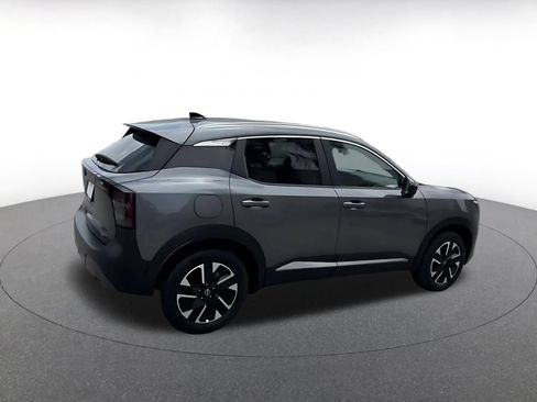 Used 2026 Nissan Kicks SV w/ Cold Weather Package AWD/4WD image 12