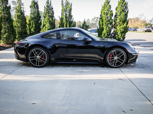 Used 2025 Porsche 911 Carrera S image 11