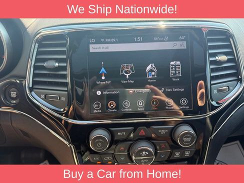 Used 2020 Jeep Grand Cherokee Overland AWD/4WD image 17