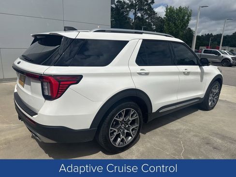 Used 2025 Ford Explorer Platinum w/ Ultimate Package RWD image 6