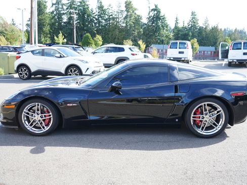 Used 2008 Chevrolet Corvette Z06 w/ Preferred Equipment Group image 9