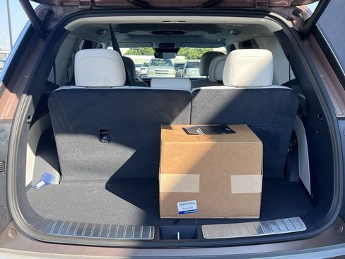 New 2026 Hyundai Palisade Calligraphy image 13