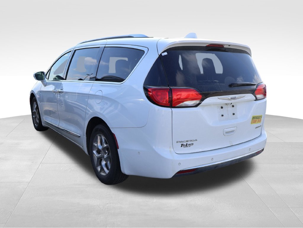 Used 2020 Chrysler Pacifica Limited w/ Advanced Safetytec Group FWD image 21