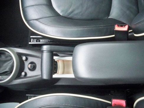 Used 2011 MINI Cooper Countryman S image 14