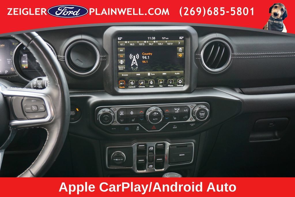 Used 2023 Jeep Wrangler Unlimited Sahara w/ Cold Weather Group AWD/4WD image 14