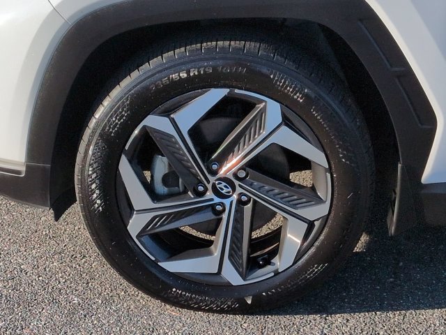 Certified 2024 Hyundai Tucson SEL w/ Convenience Package FWD image 11