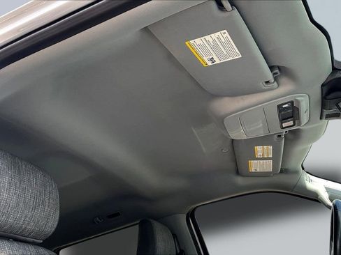 Certified 2022 Ford F150 XLT w/ Equipment Group 302A High image 28