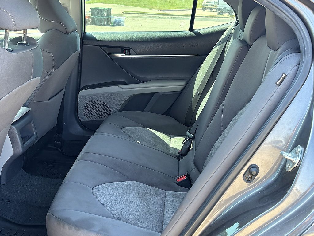 Used 2022 Toyota Camry LE FWD image 7