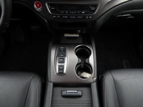 Certified 2022 Honda Pilot Special Edition image 23