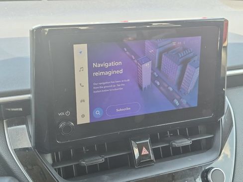 Used 2023 Toyota Corolla LE FWD image 18