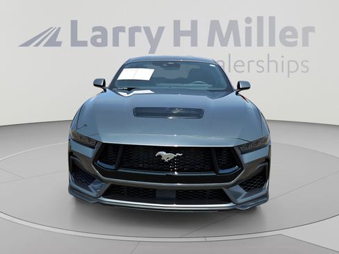 Used 2025 Ford Mustang GT Premium w/ GT Performance Package RWD image 8