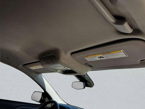 Used 2022 GMC Acadia SLE w/ Driver Convenience Package image 78