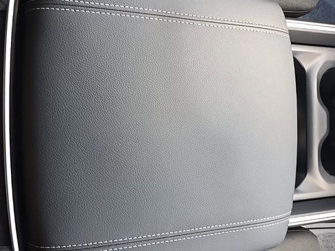 New 2026 RAM 1500 Express AWD/4WD image 35