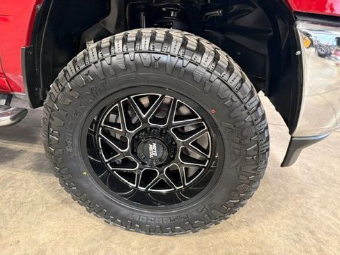 Used 2026 RAM 2500 Big Horn AWD/4WD image 4