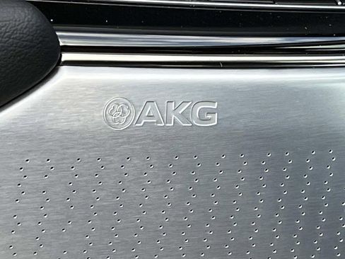 New 2026 Cadillac Lyriq V image 26