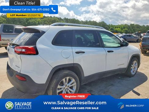 Used 2015 Jeep Cherokee Sport FWD image 4