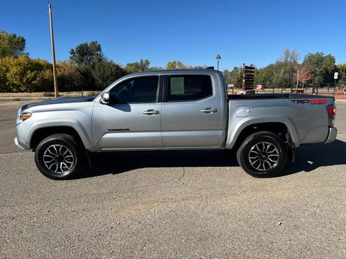 Used 2022 Toyota Tacoma 4x4 Double Cab image 6