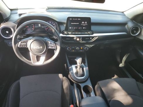 Certified 2024 Kia Forte LXS FWD image 10