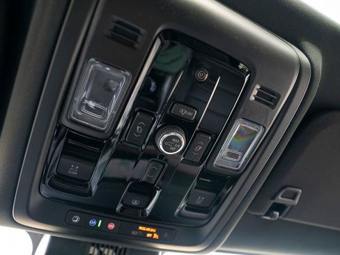 New 2026 Chevrolet Tahoe High Country image 36