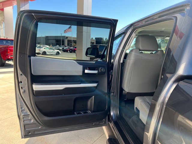 Used 2021 Toyota Tundra Limited w/ Limited Premium Package AWD/4WD image 30