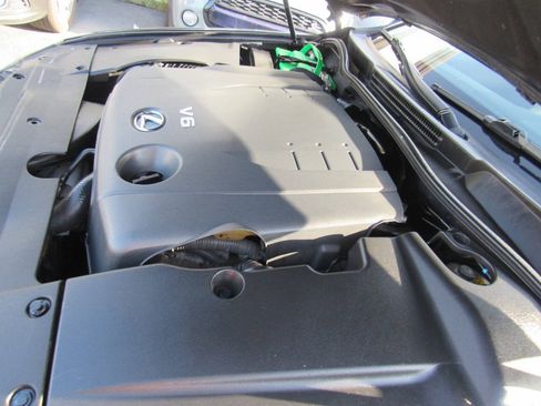 Used 2009 Lexus IS 250 AWD image 40