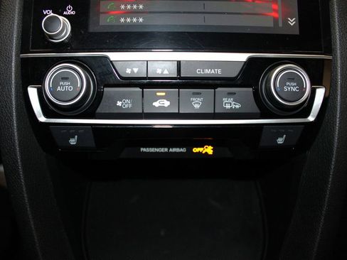 Used 2019 Honda Civic EX image 19