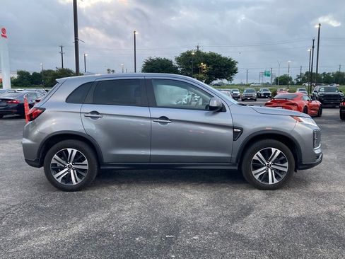 Used 2025 Mitsubishi Outlander Sport ES AWD/4WD image 3