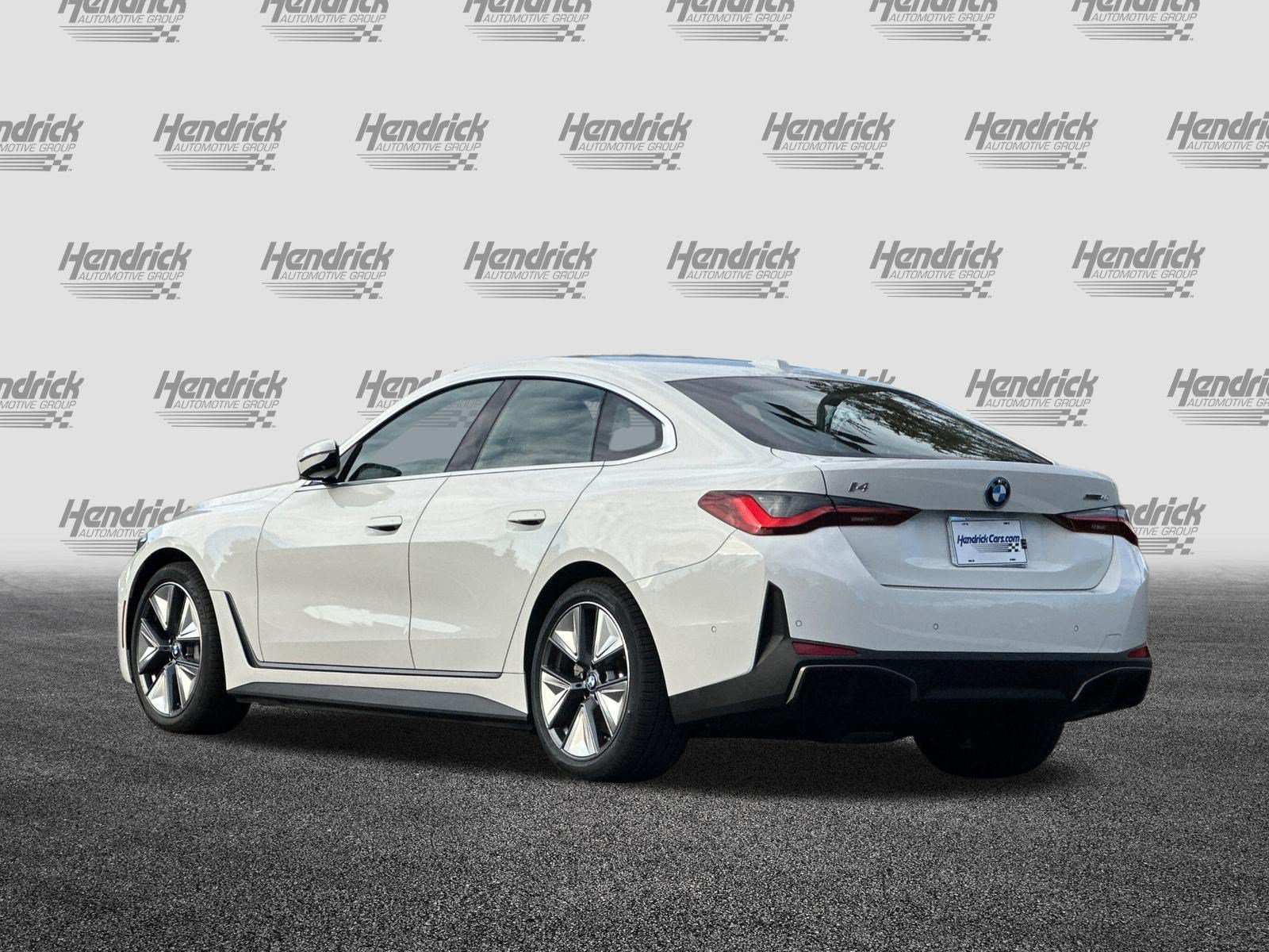 Used 2025 BMW i4 eDrive40 w/ Premium Package RWD image 7
