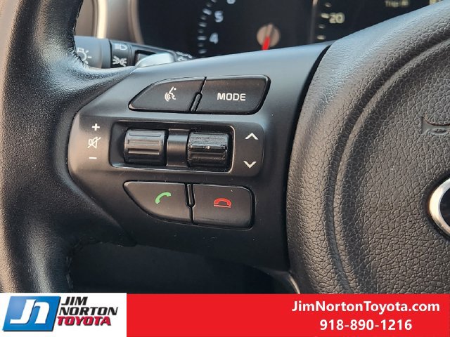 Used 2017 Kia Sorento EX w/ EX Premium Package FWD image 28