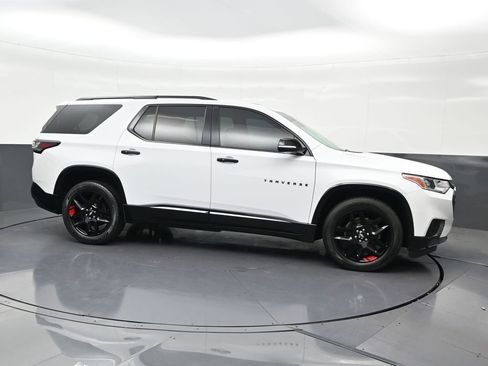 Used 2019 Chevrolet Traverse Premier w/ Redline Edition image 7