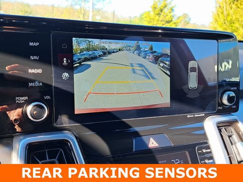 Used 2022 Kia Sorento SX image 16