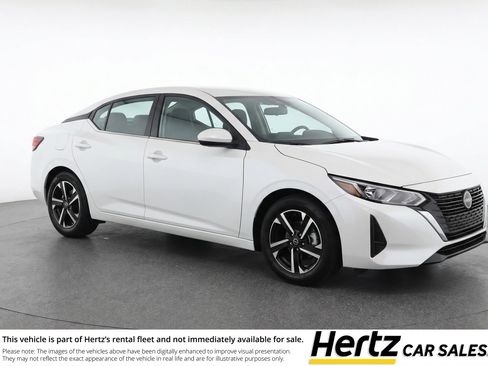 Used 2025 Nissan Sentra SV image 1