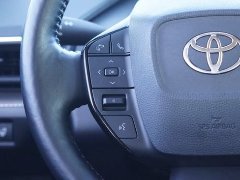 Used 2026 Toyota Prius XLE FWD image 20