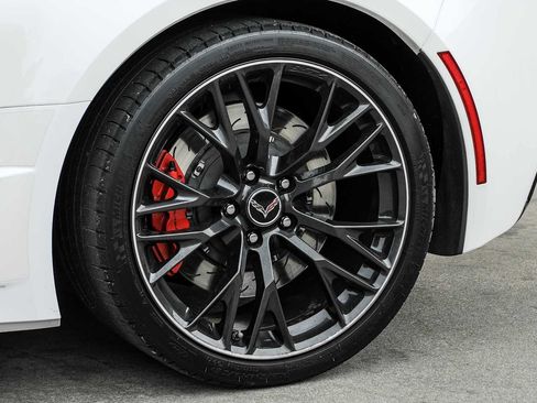 Used 2017 Chevrolet Corvette Z06 RWD image 56