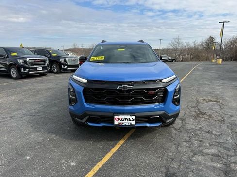 New 2026 Chevrolet Equinox RS w/ Safety and Technology Package AWD/4WD image 9