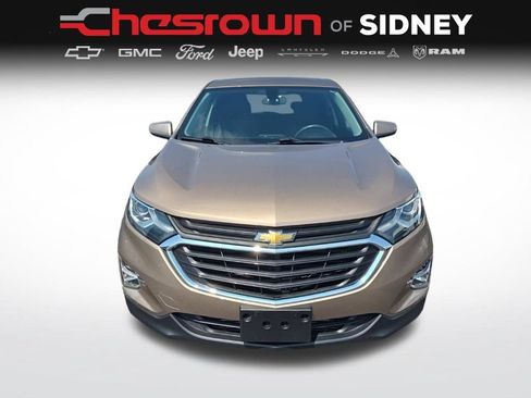 Used 2018 Chevrolet Equinox LT FWD image 2