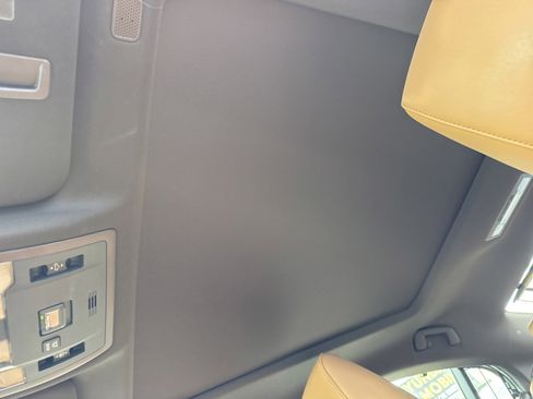 Used 2019 Lexus ES 350 Ultra Luxury FWD image 17
