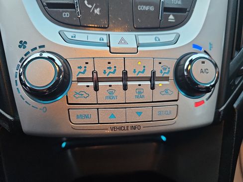 Used 2012 Chevrolet Equinox LS image 16