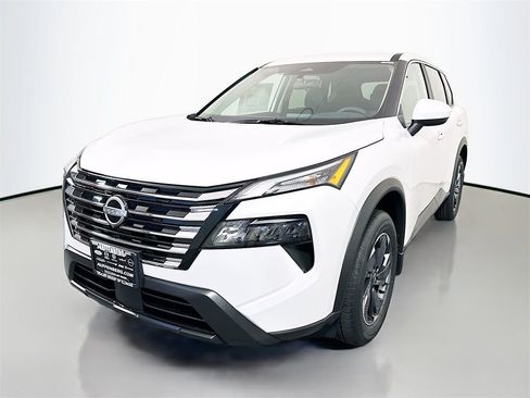 New 2026 Nissan Rogue SV FWD image 3