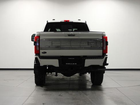 Used 2023 Ford F350 Platinum w/ Tremor Off-Road Package image 5