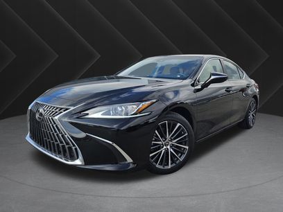 Used 2025 Lexus ES 350 w/ Premium Package