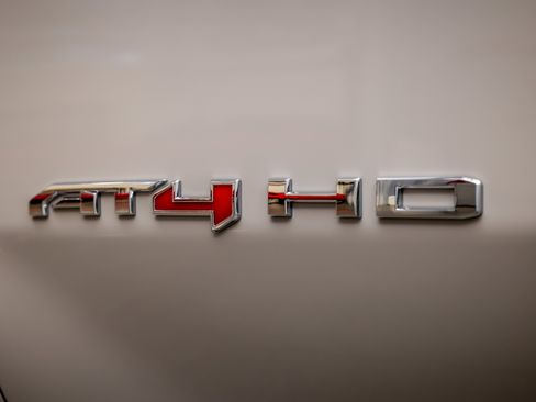 Used 2026 GMC Sierra 2500 AT4 w/ AT4 Premium Plus Package AWD/4WD image 19