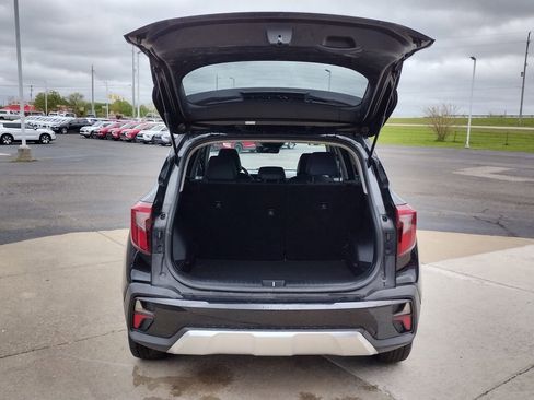 Used 2024 Kia Seltos S AWD/4WD image 18