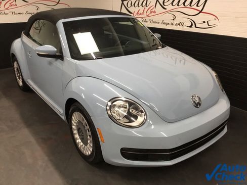 Used 2013 Volkswagen Beetle 2.5 FWD image 13