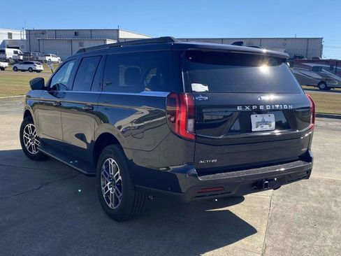 New 2025 Ford Expedition Max Active RWD image 5