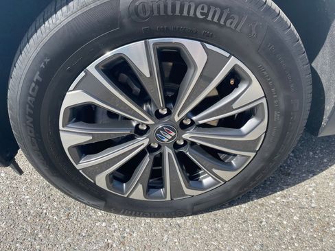 Used 2024 Buick Envision Preferred image 30