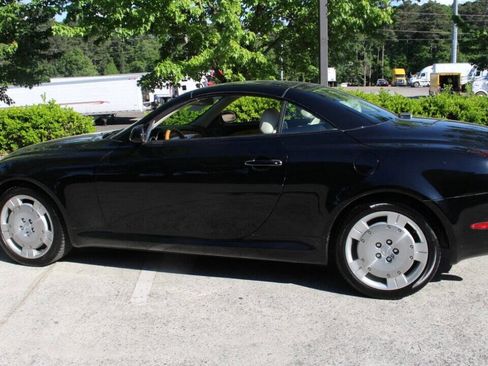 Used 2002 Lexus SC 430 Convertible image 8
