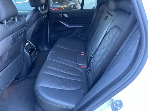 Certified 2023 BMW X5 xDrive40i w/ M Sport Package image 10