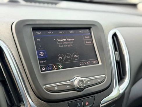 Used 2023 Chevrolet Equinox LT FWD image 14